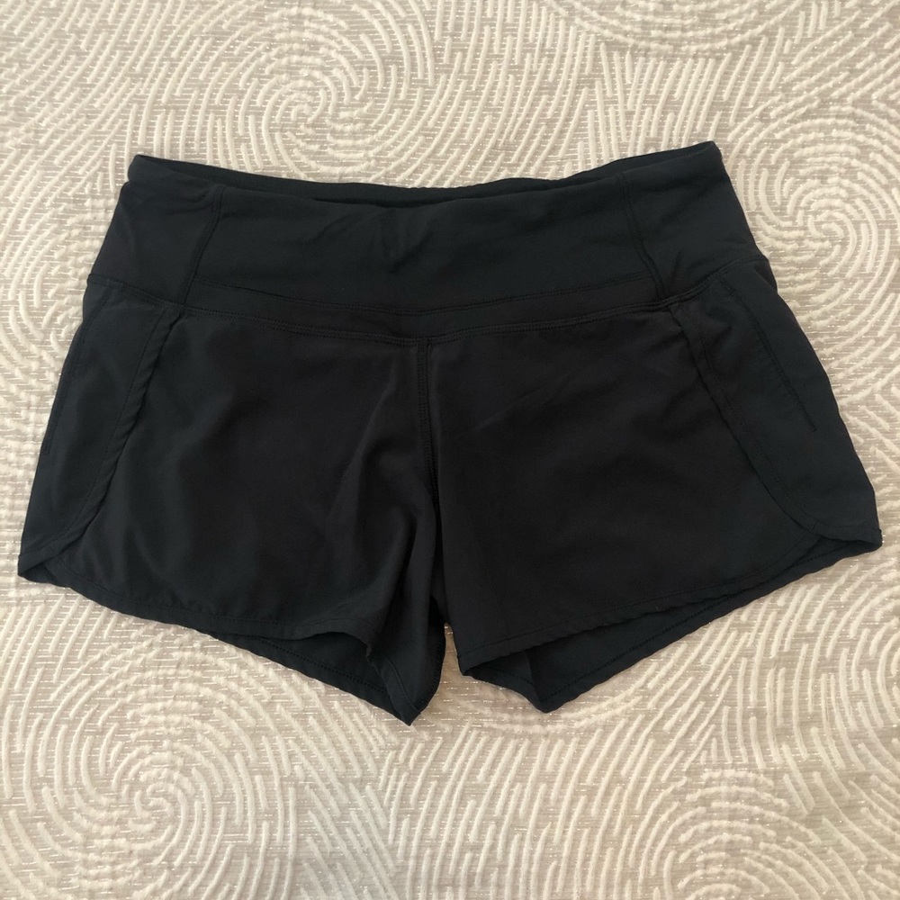 Lululemon tracker shorts EUC